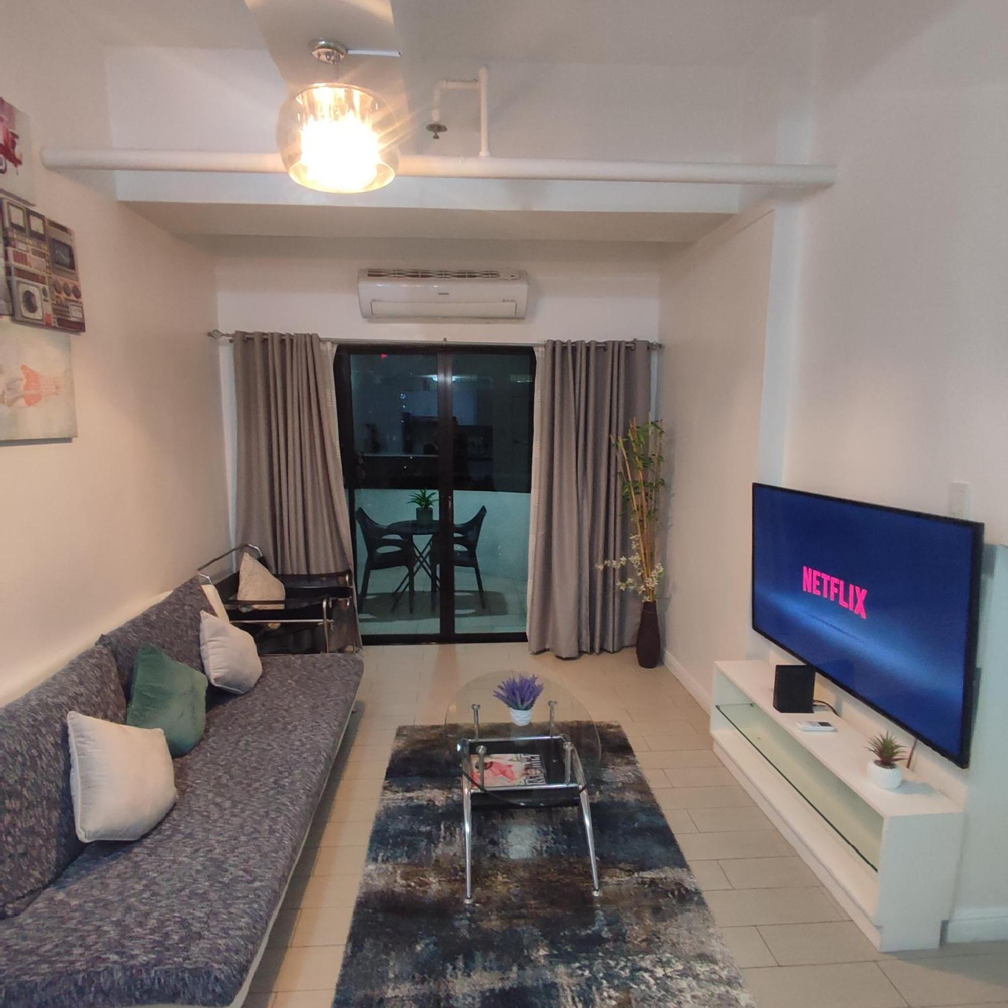Luxury Spacious 2Br In Salcedo Village Manille Extérieur photo