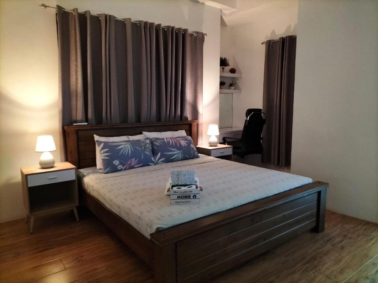 Luxury Spacious 2Br In Salcedo Village Manille Extérieur photo