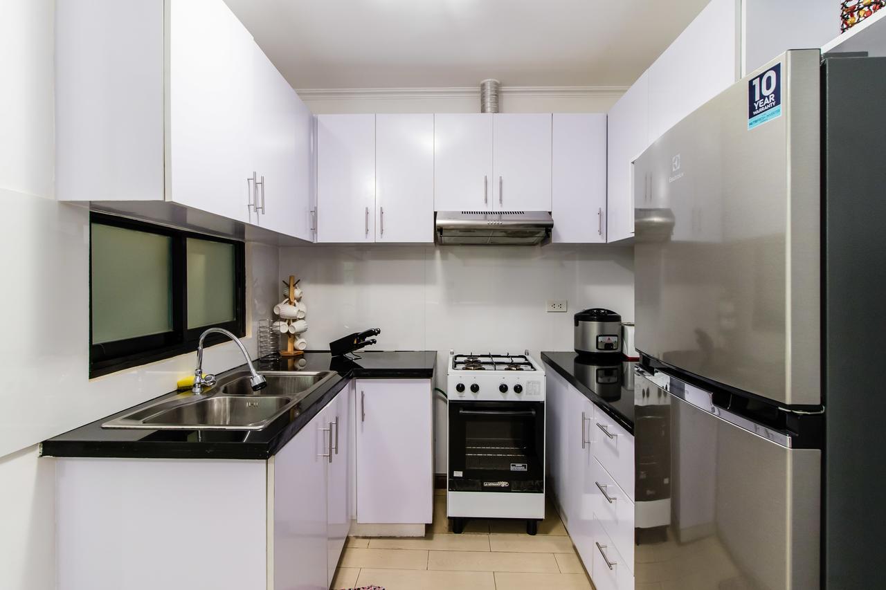 Luxury Spacious 2Br In Salcedo Village Manille Extérieur photo