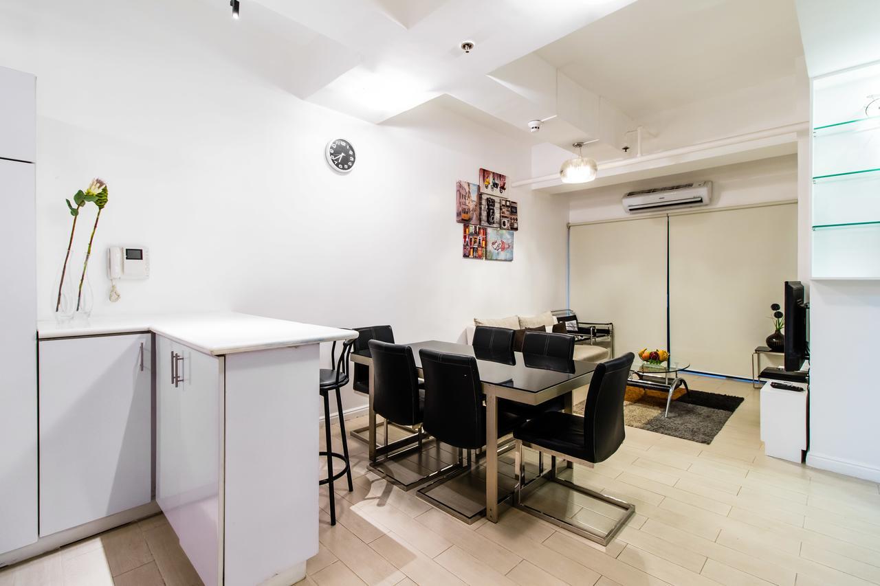 Luxury Spacious 2Br In Salcedo Village Manille Extérieur photo